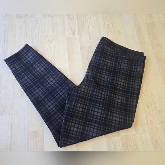 Maurices Pull On Dress Pants Sizs XL Regular - Picture 1 of 9